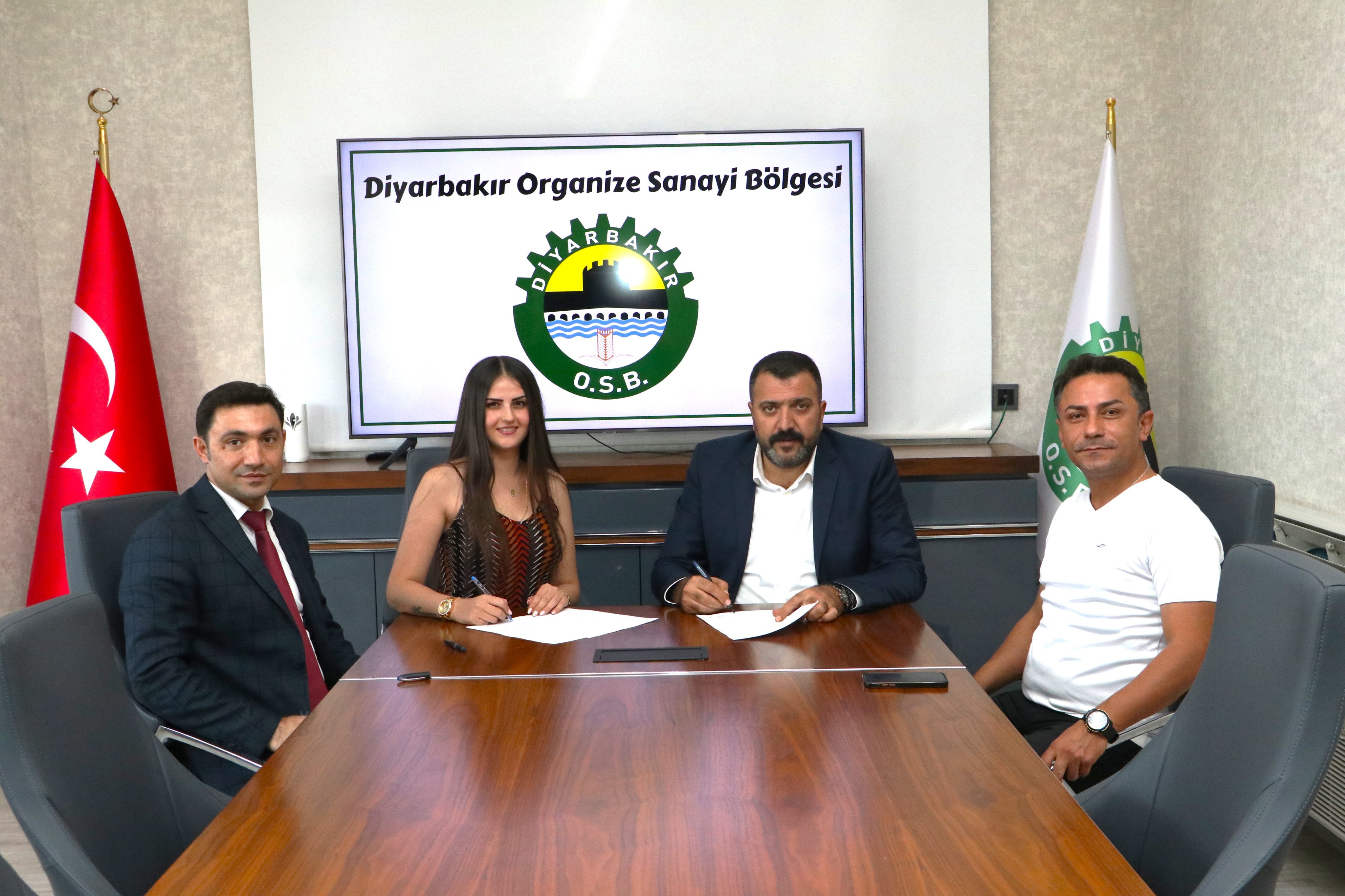 OSB Müdürlüğü  ile Diyarbakır Dağkapı Diyarlife Hastanesi  arasında protokol imzalandı.