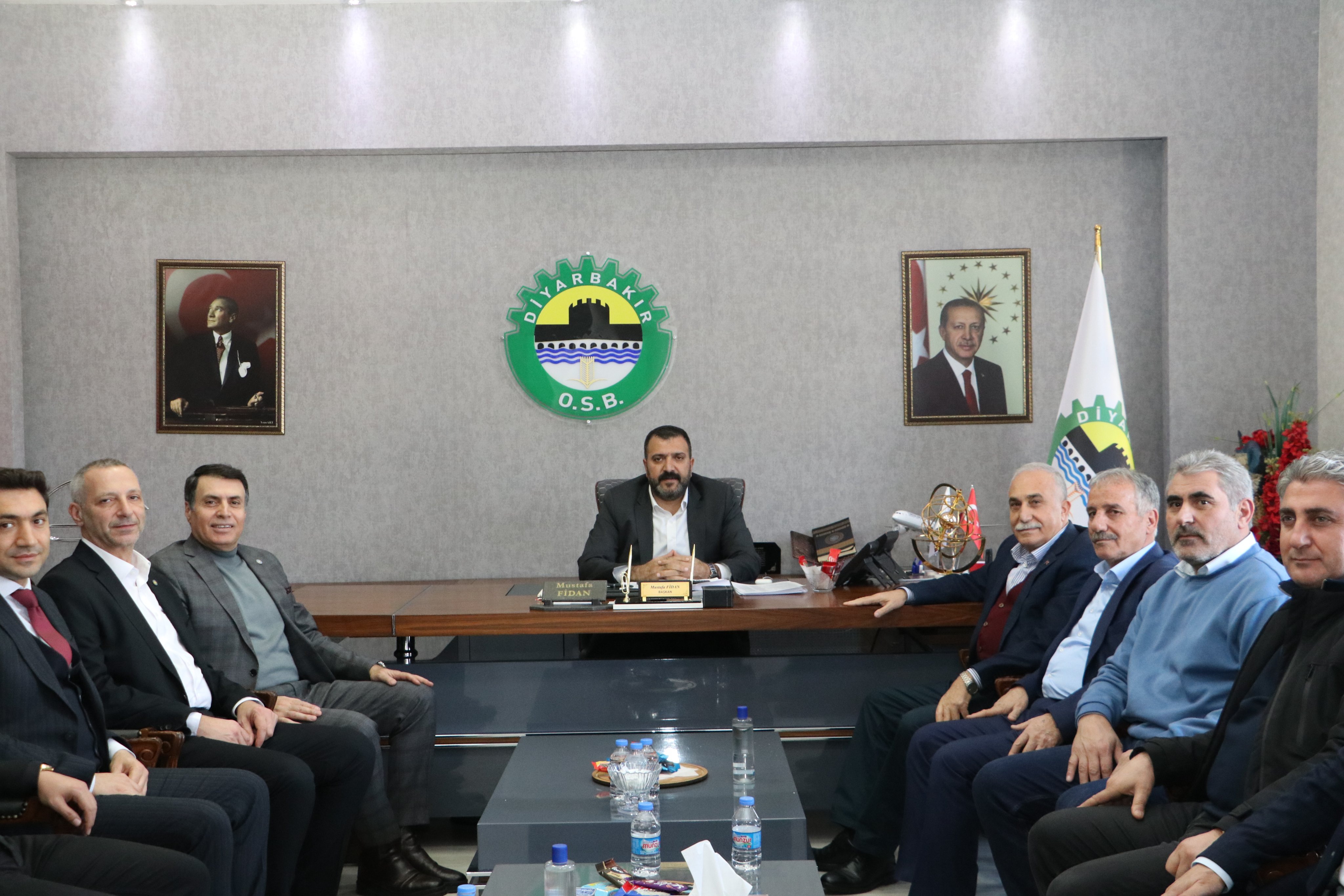 İYİ Parti Ankara Milletvekili Ahmet Eşref Fakıbaba, İYİ Parti Diyarbakır İl Başkanı Vecdin Ensarioğlu,  Yönetim Kurulumuzu ziyaret ettiler