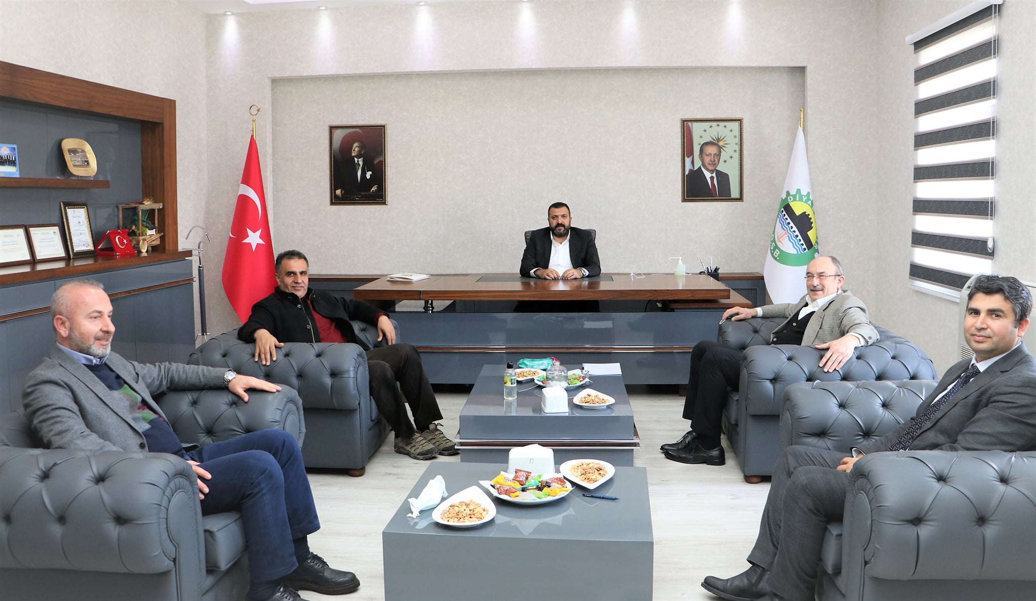 T.C. Dışişleri Bakanlığı Diyarbakır İl Temsilcisi Büyükelçi Sayın İbrahim Mete Yağlı'dan  OSB Yönetimine Ziyaret