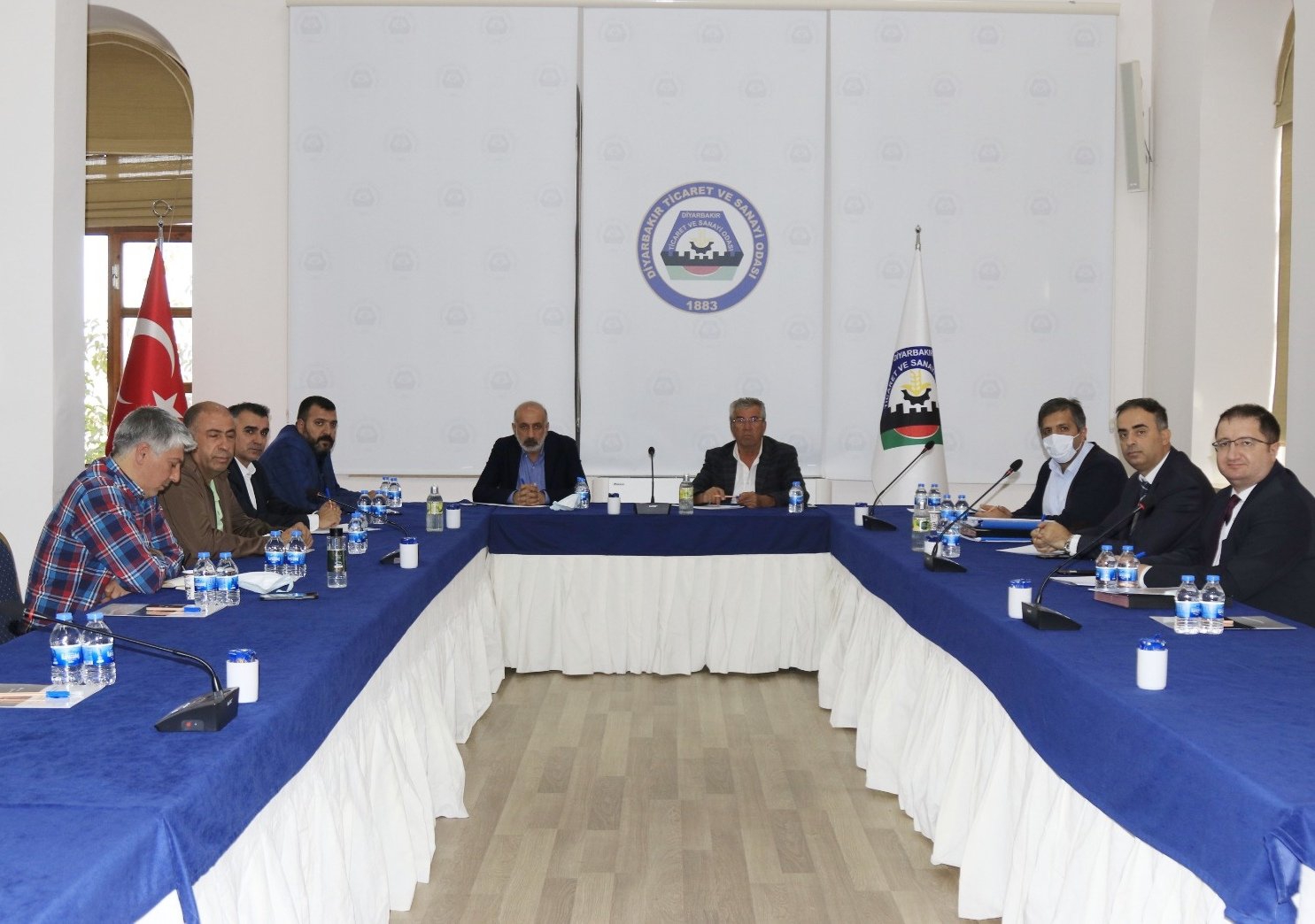 Karacadağ OSB’nin mevcut durum bilgilendirme toplantısı