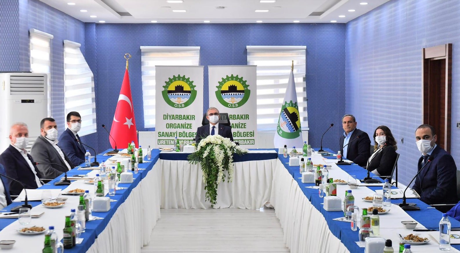 Diyarbakır Organize Sanayi Bölgesi Müteşebbis Heyeti toplantısı Diyarbakır Valisi sayın Münir Karaloğlu, başkanlığında gerçekleştirildi.