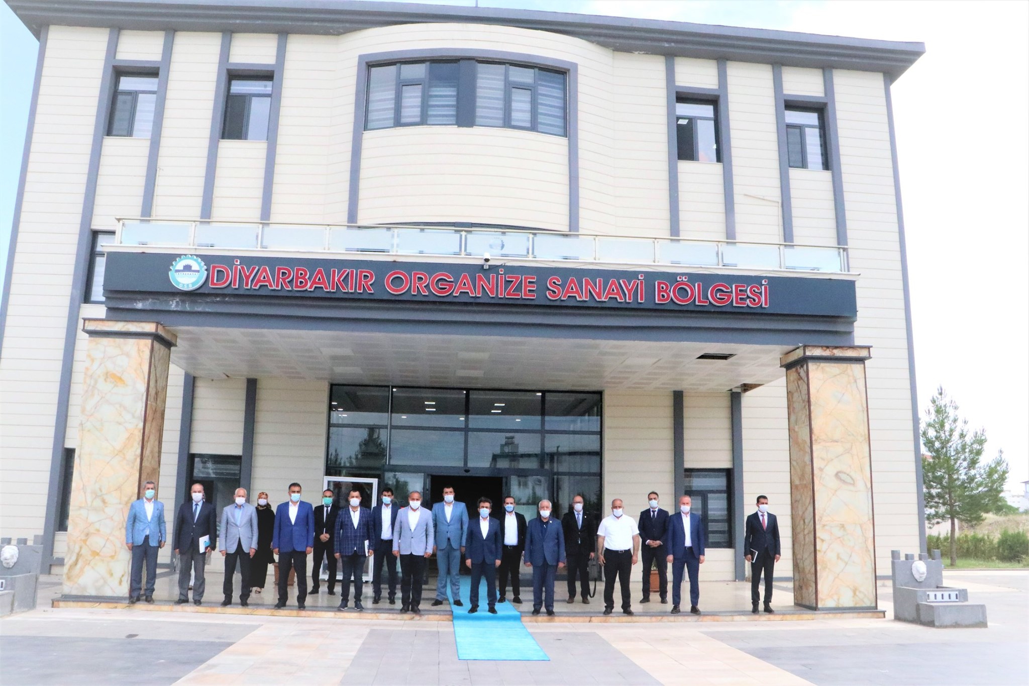 Sayın Vali'mizin Başkanlığında Diyarbakır Organize Sanayi Bölgesi Müteşebbis Heyeti toplantısı Yapıldı.