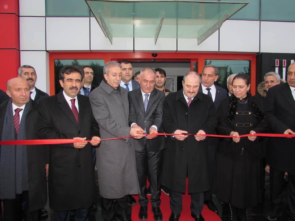 Sanayi ve Teknoloji Bakanımız Sayın Mustafa VARANK, Jiber Firmamızın yeni açtığı çorap tesisinin Açılışını gerçekleştirdi.