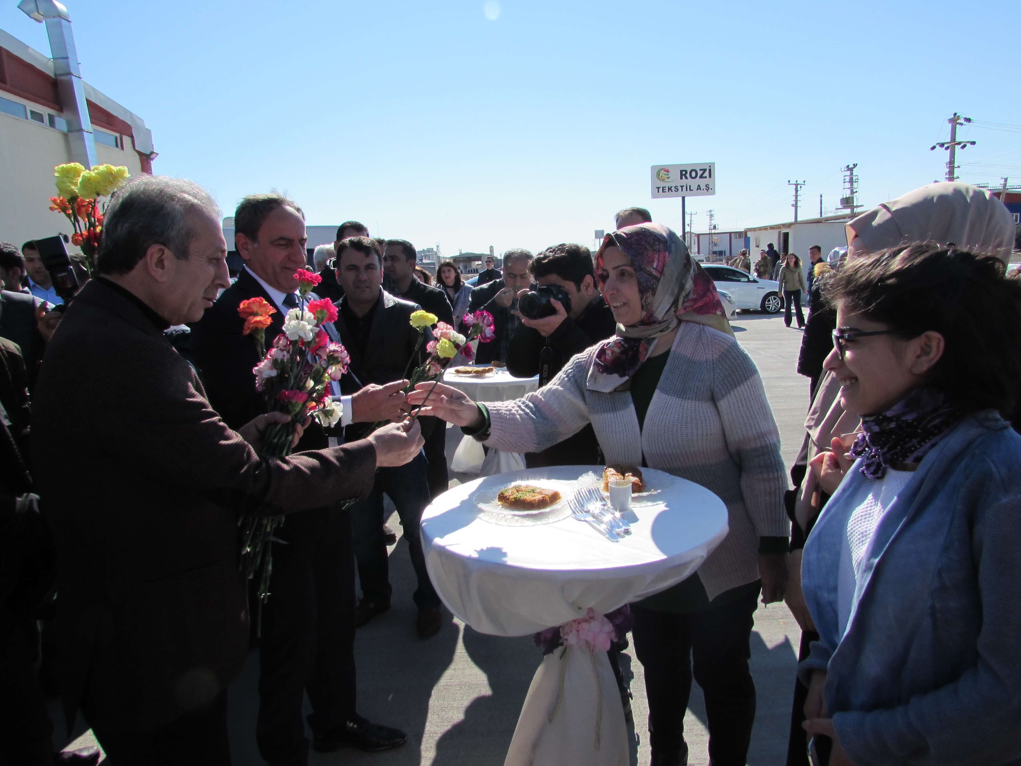 Diyarbakır OSB’de 8 Mart Dünya Emekçi Kadınlar Günü Kutlaması